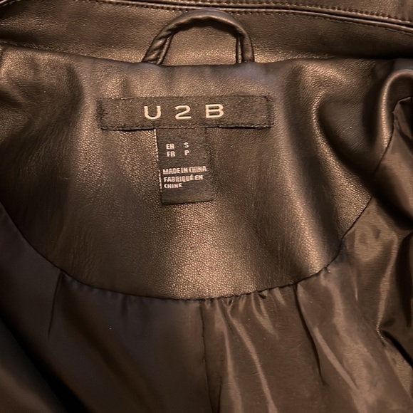 Faux 100%  leather zipper jacket - Picture 5 of 7